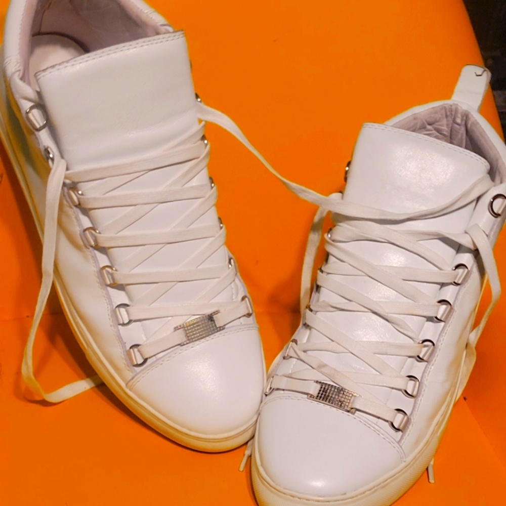 Balenciaga Pearl White Arena Leather High top Sneakers size 44 white